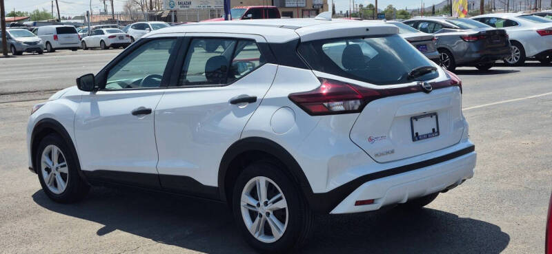 2024 Nissan Kicks S