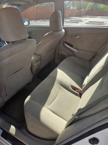 2011 Toyota Prius Two