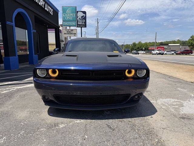 2017 Dodge Challenger SXT