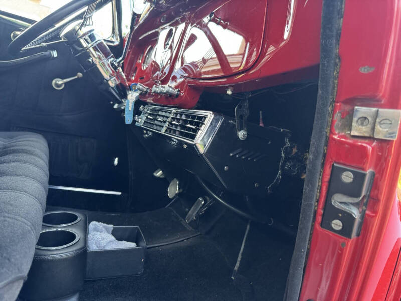 1934 Ford 5 Window Coupe