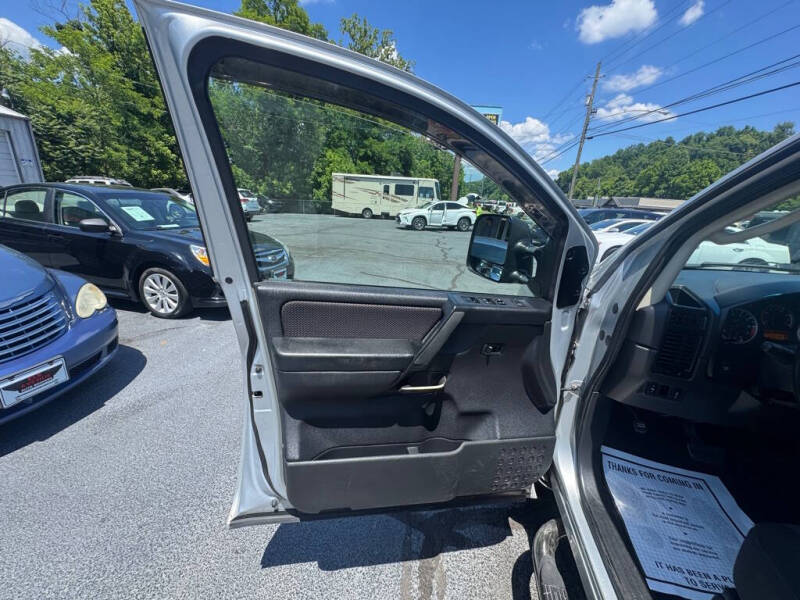 2008 Nissan Titan