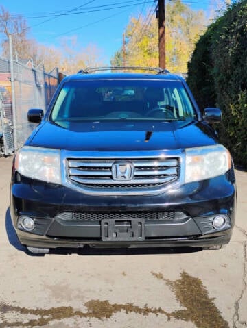 2013 Honda Pilot for sale at Queen Auto Sales in Denver CO