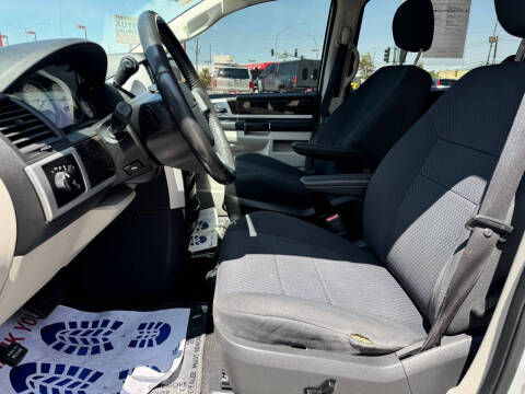 2010 Dodge Grand Caravan SXT