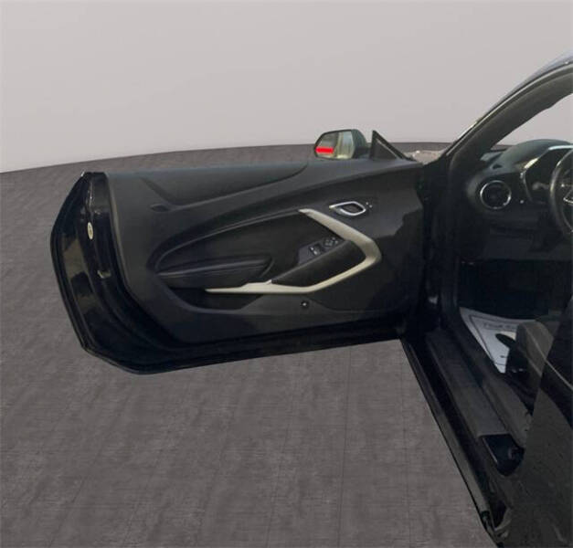 2023 Chevrolet Camaro LT