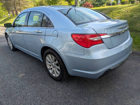 2013 Chrysler 200 Limited