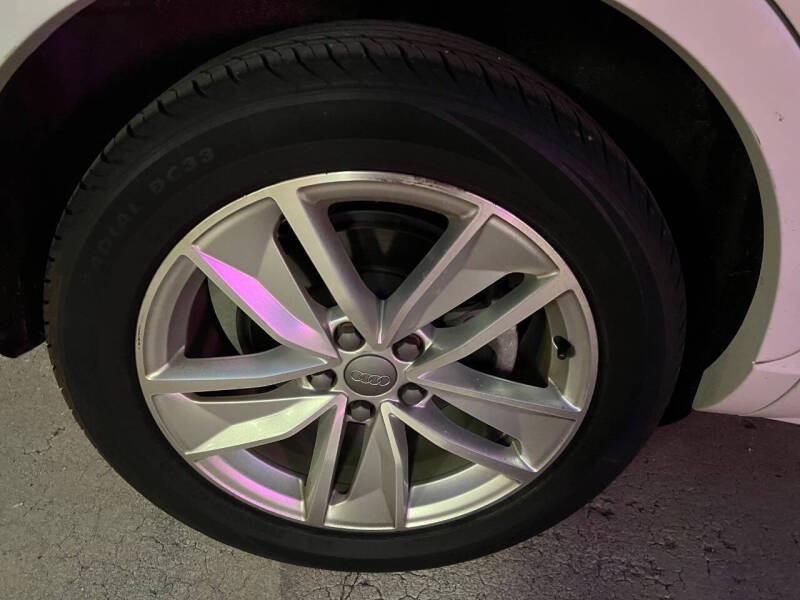 2016 Audi Q3 2.0T quattro Premium Plus