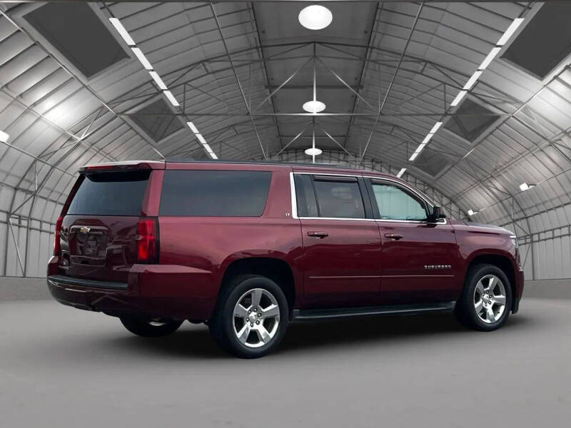 2016 Chevrolet Suburban LT