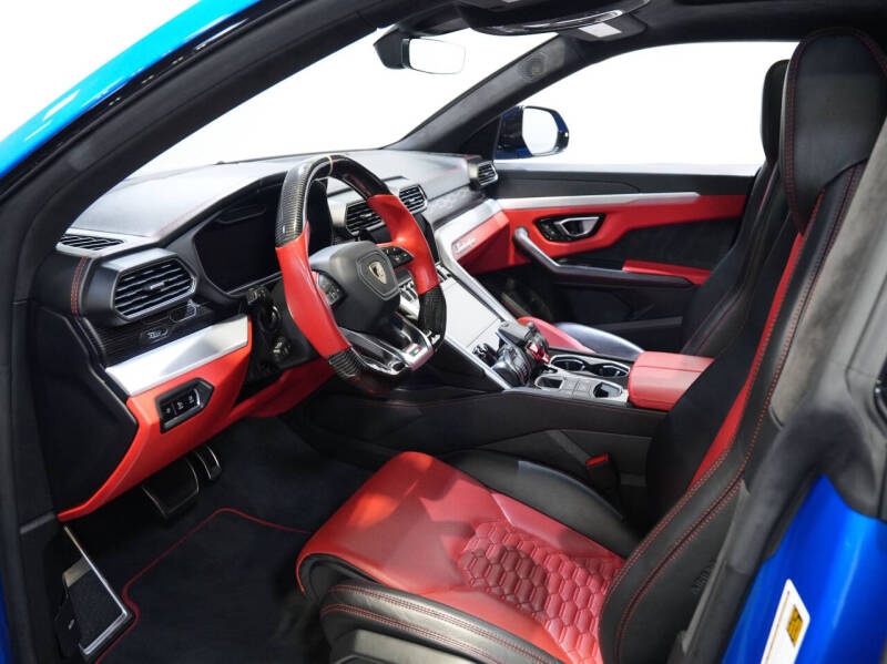 2019 Lamborghini Urus