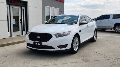2014 Ford Taurus SEL
