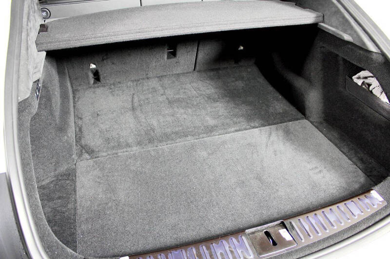 2022 Tesla Model S Plaid