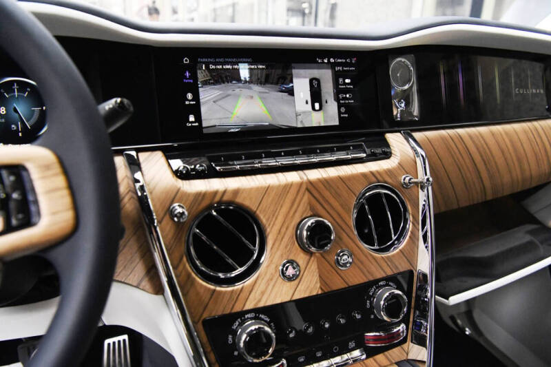 2025 Rolls-Royce Cullinan