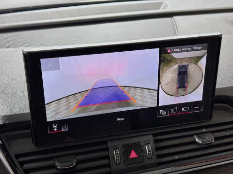 2024 Audi Q5 e quattro S line Prestg 55 TFSI