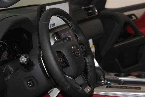 2025 Lexus LX 700h F SPORT Handling