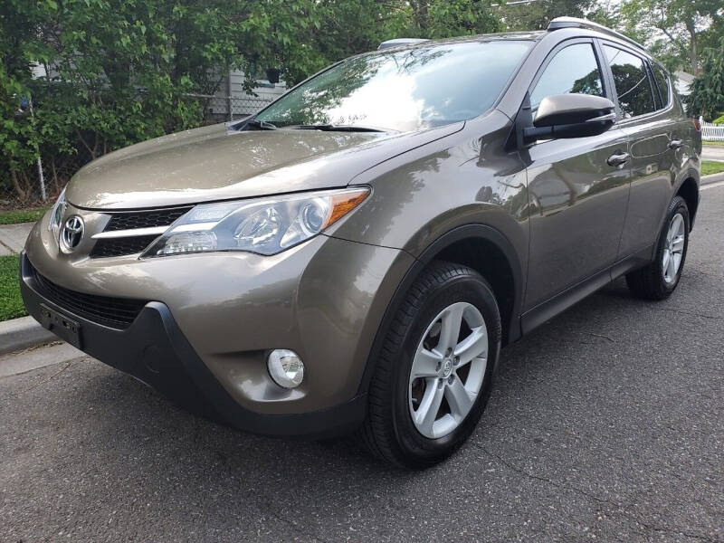 2013 Toyota RAV4 for sale at OFIER AUTO SALES in Freeport NY