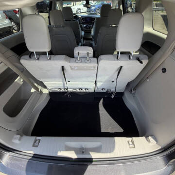 2017 Chrysler Pacifica Touring