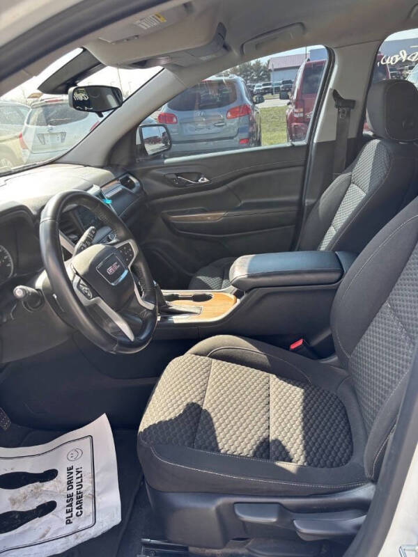 2019 GMC Acadia SLE-1