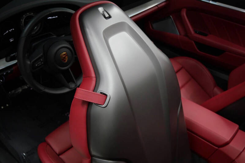 2024 Porsche 911 Turbo S