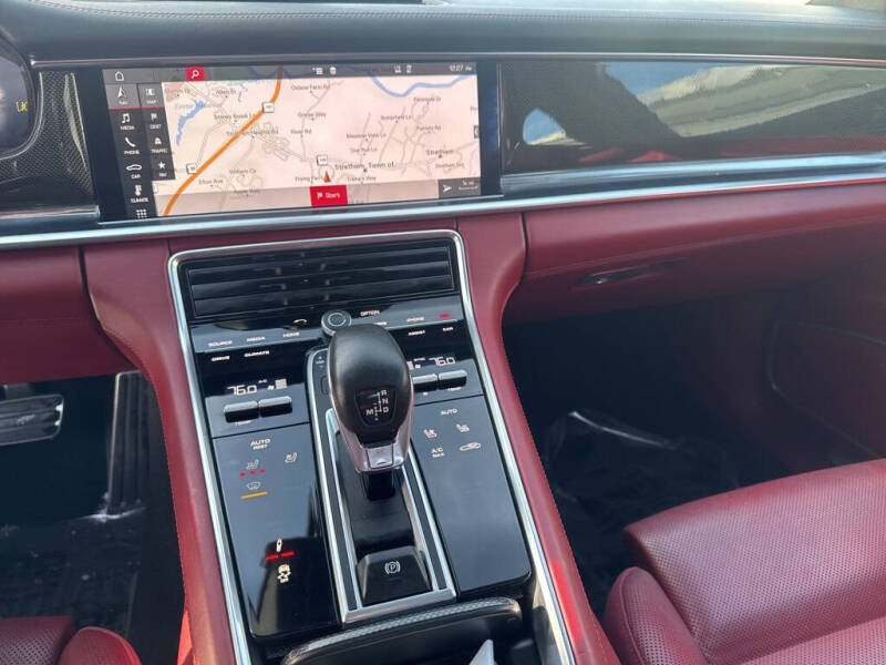 2017 Porsche Panamera 4S