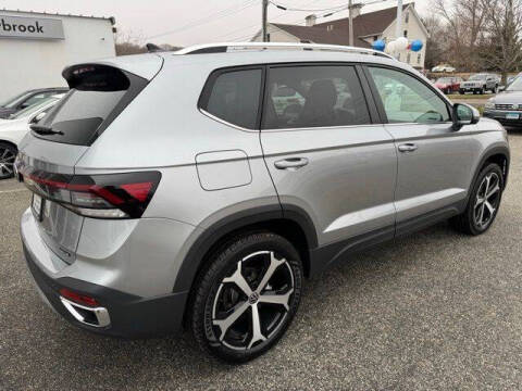 2026 Volkswagen Taos SEL 4Motion