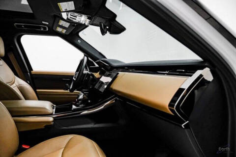 2024 Land Rover Range Rover Sport P360 SE