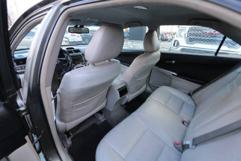 2012 Toyota Camry Hybrid LE