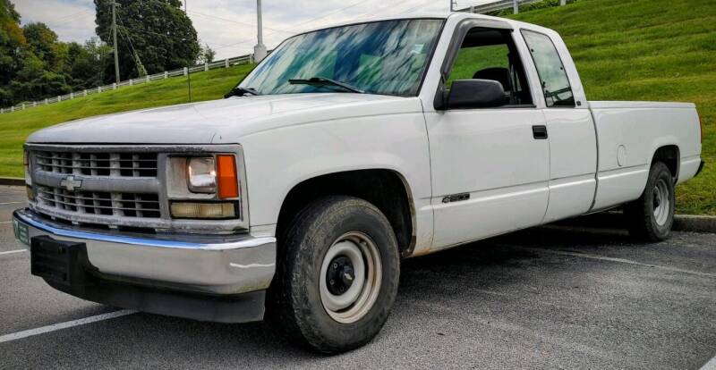1998 Chevrolet C/K 1500 Series for sale at Solomon Autos in Knoxville TN