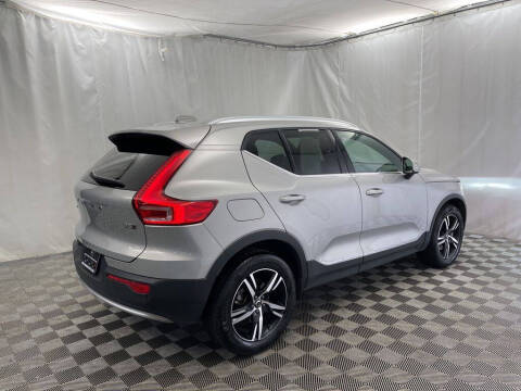2024 Volvo XC40