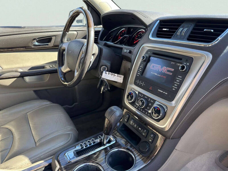 2013 GMC Acadia Denali
