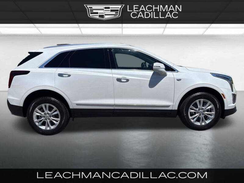 2026 Cadillac XT5 Luxury