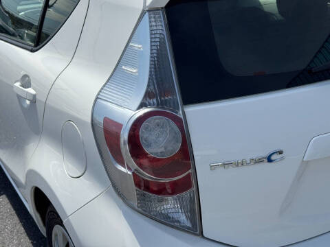 2012 Toyota Prius c Three