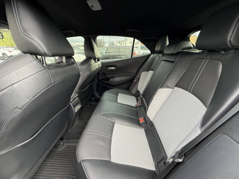 2025 Toyota Corolla Hatchback XSE