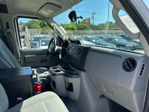 2013 Ford E-Series E-150