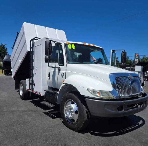 2004 International DuraStar 4200