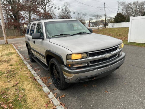 2004 Chevrolet Tahoe LS