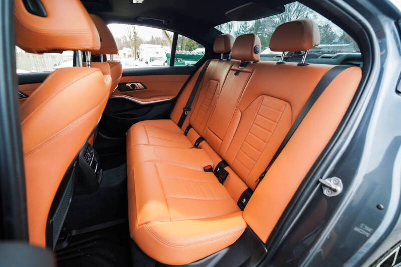 2021 BMW 3 Series 330i