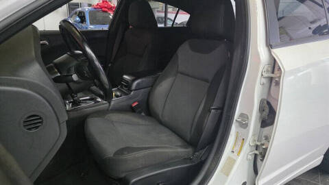 2016 Dodge Charger SE