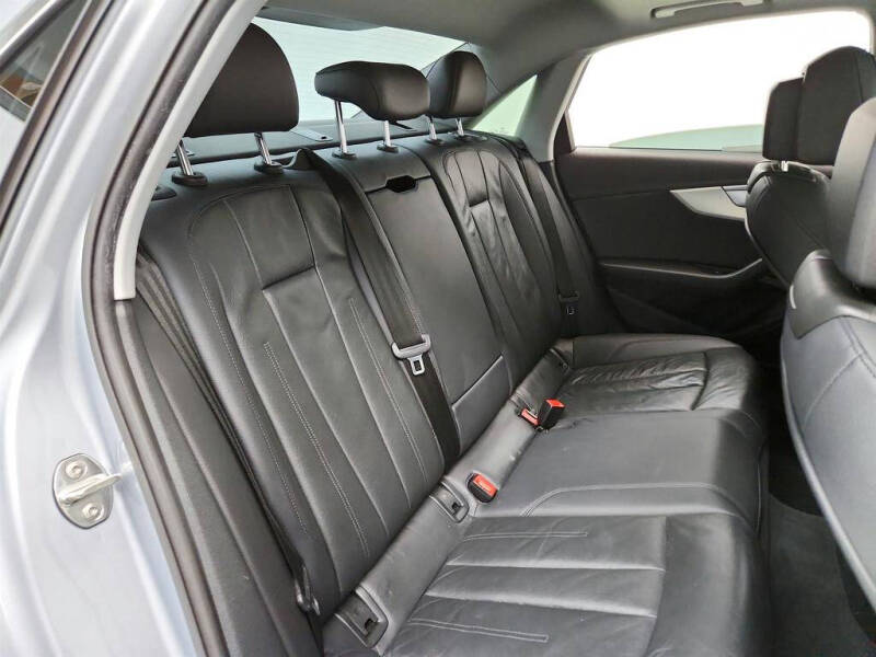 2017 Audi A4 2.0T quattro Premium Plus