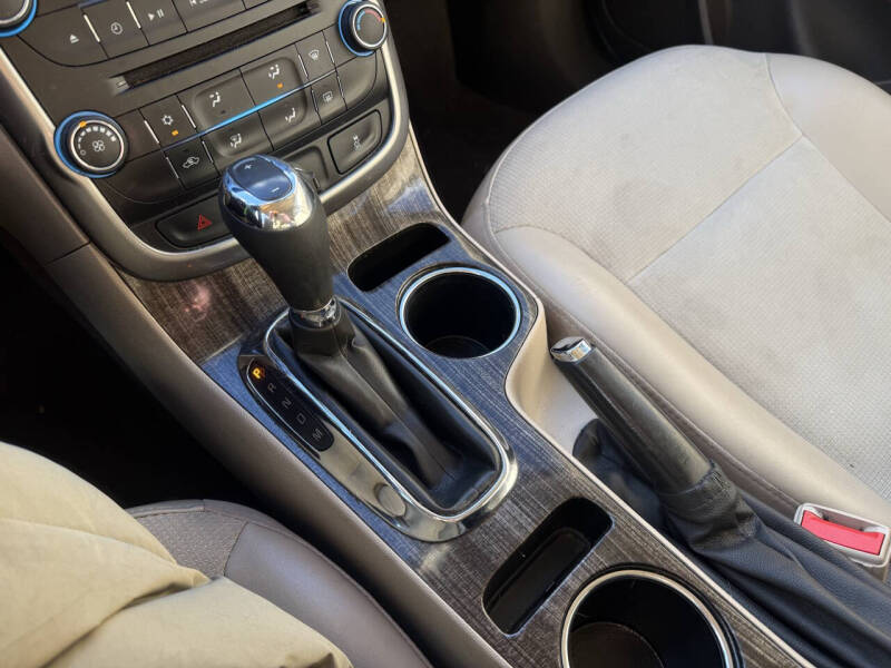 2015 Chevrolet Malibu LT