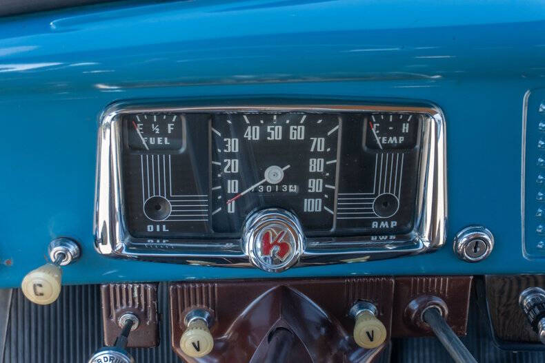 1951 Kaiser Henry-J Coupe