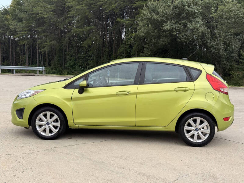 2012 Ford Fiesta SE