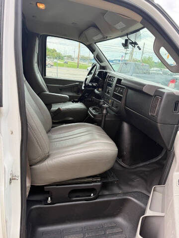 2018 Chevrolet Express 2500