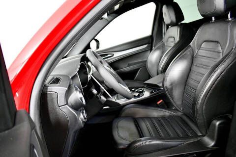 2019 Alfa Romeo Stelvio Ti Sport