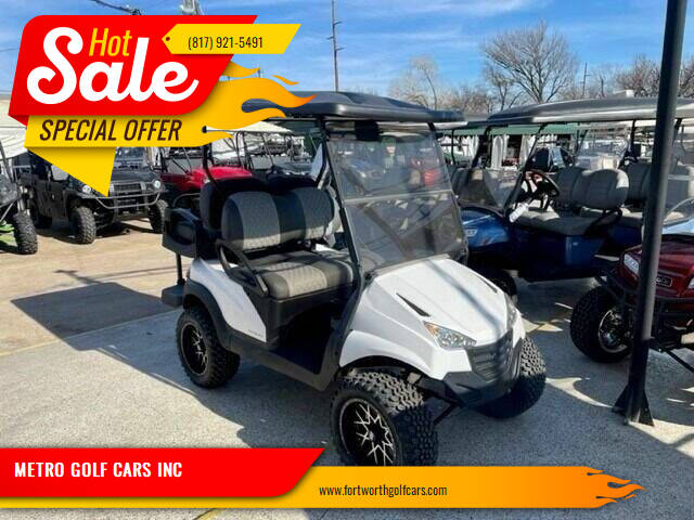 2018 Club Car 4 Passenger Electric Lift for sale at METRO GOLF CARS INC in Fort Worth TX