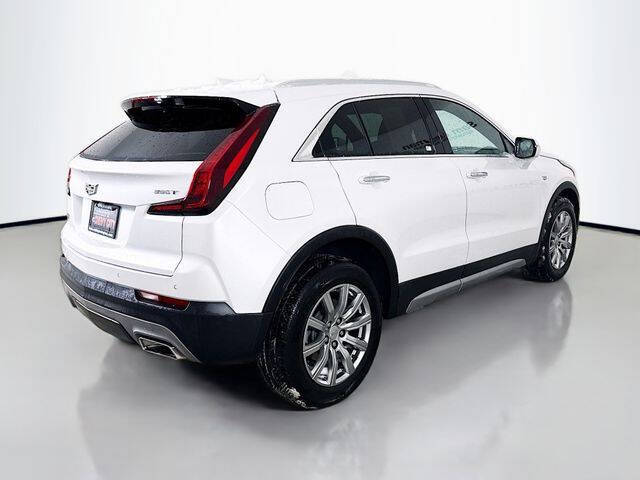 2023 Cadillac XT4 Premium Luxury
