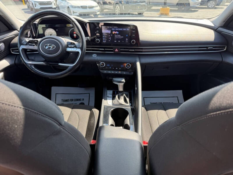 2021 Hyundai Elantra