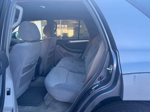 2003 Toyota 4Runner SR5