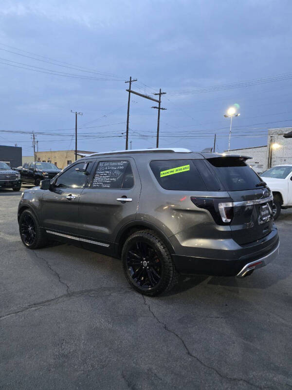 2016 Ford Explorer Platinum