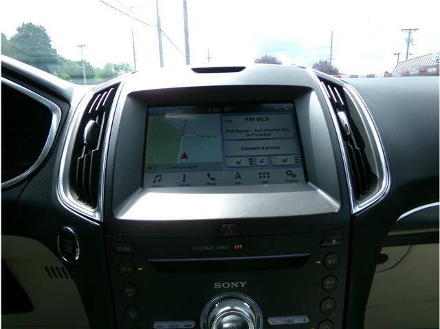 2018 Ford Edge Titanium
