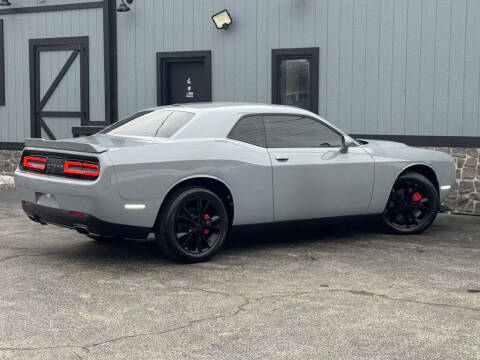 2021 Dodge Challenger SXT