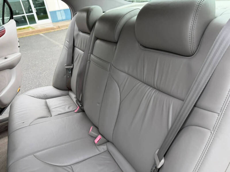 2004 Lexus ES 330